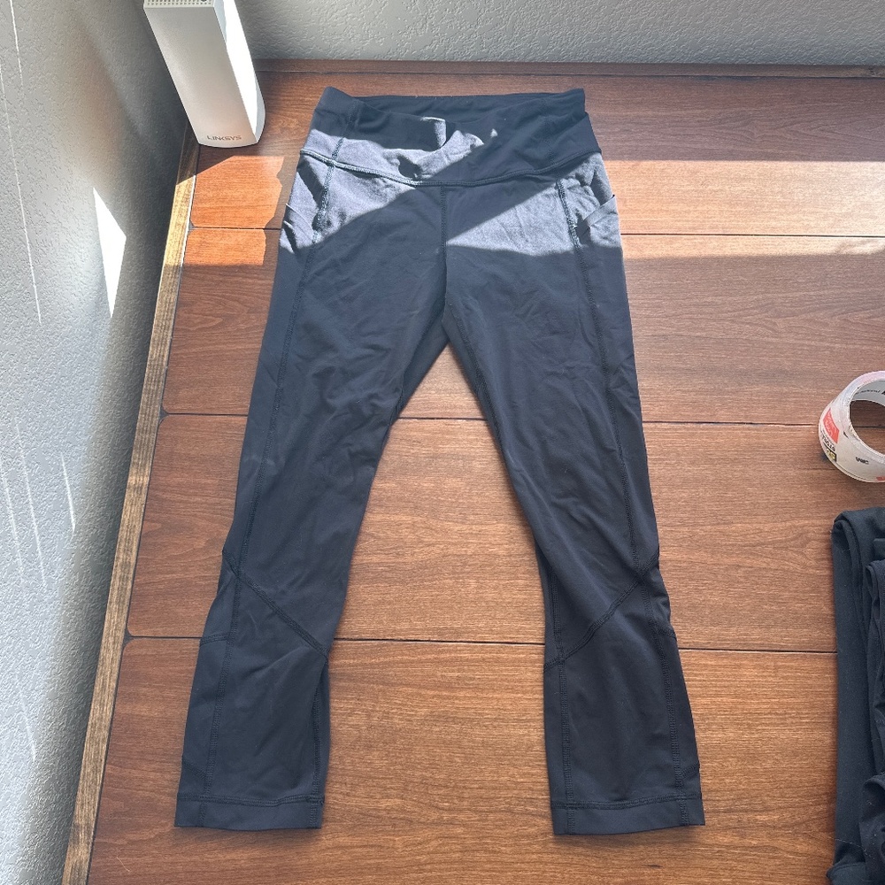 Lululemon leggings size 4
